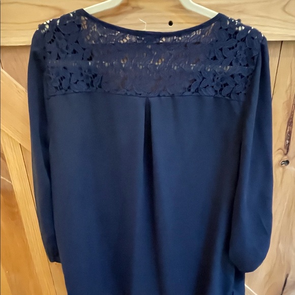 BOGO! 💙Eyeshadow Plus Top💙 - Picture 9 of 11